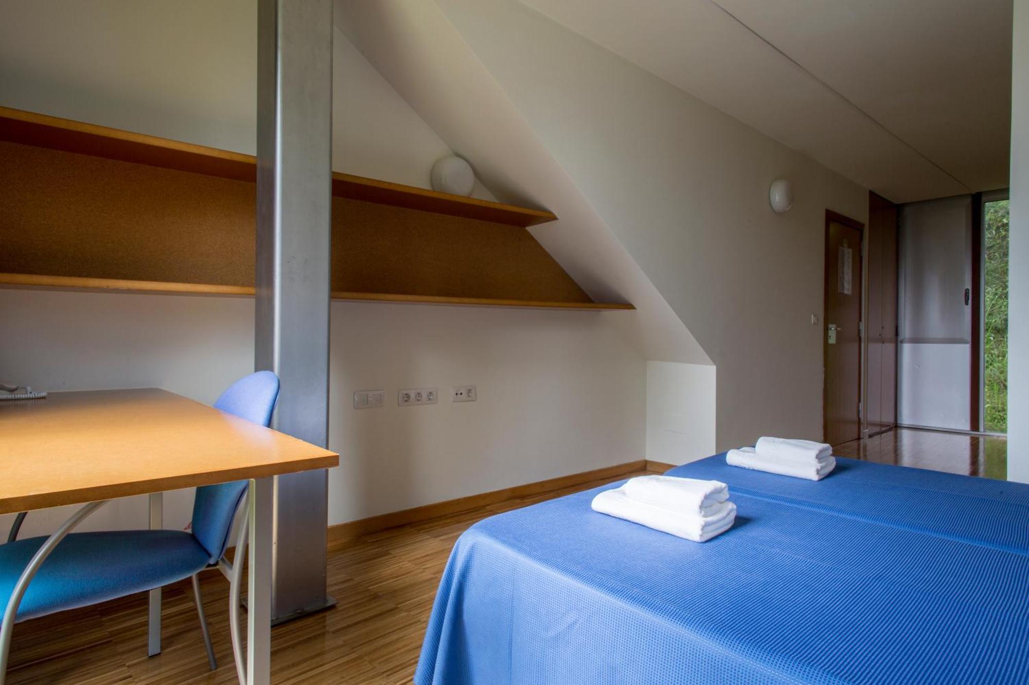 Residencia Universitaria Resa O Castro Vigo Extérieur photo